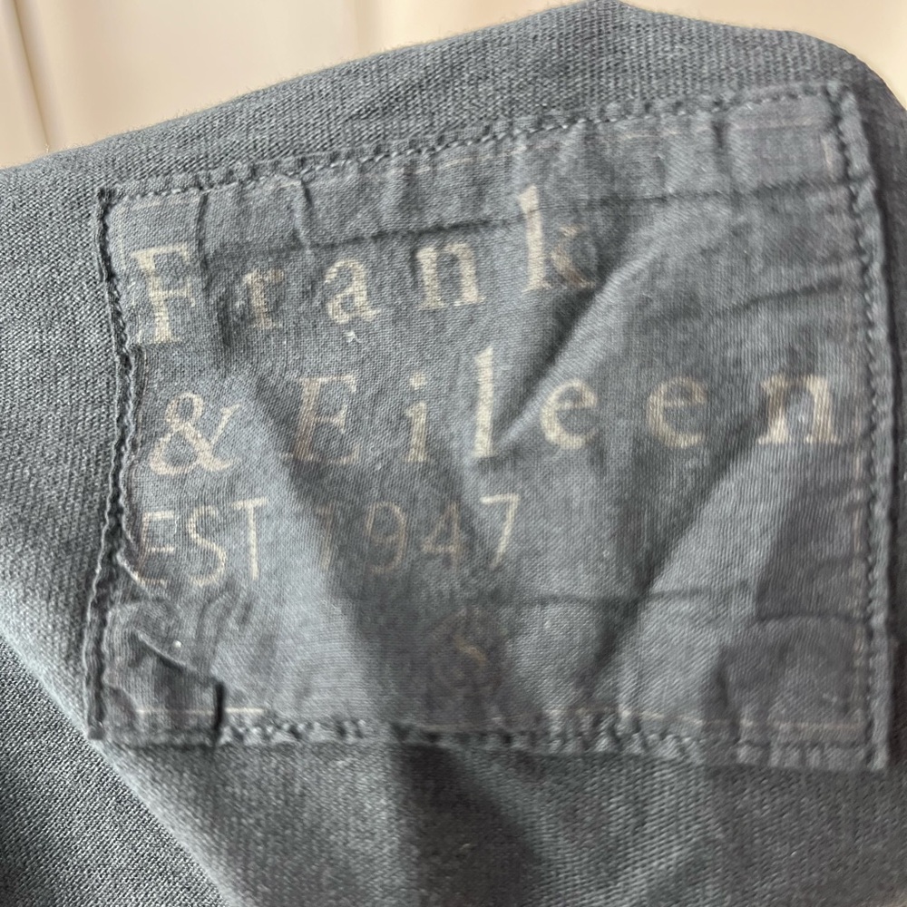 Frank & Eileen ‘Aiden’ Black Muscle Tee - Picture 6 of 7